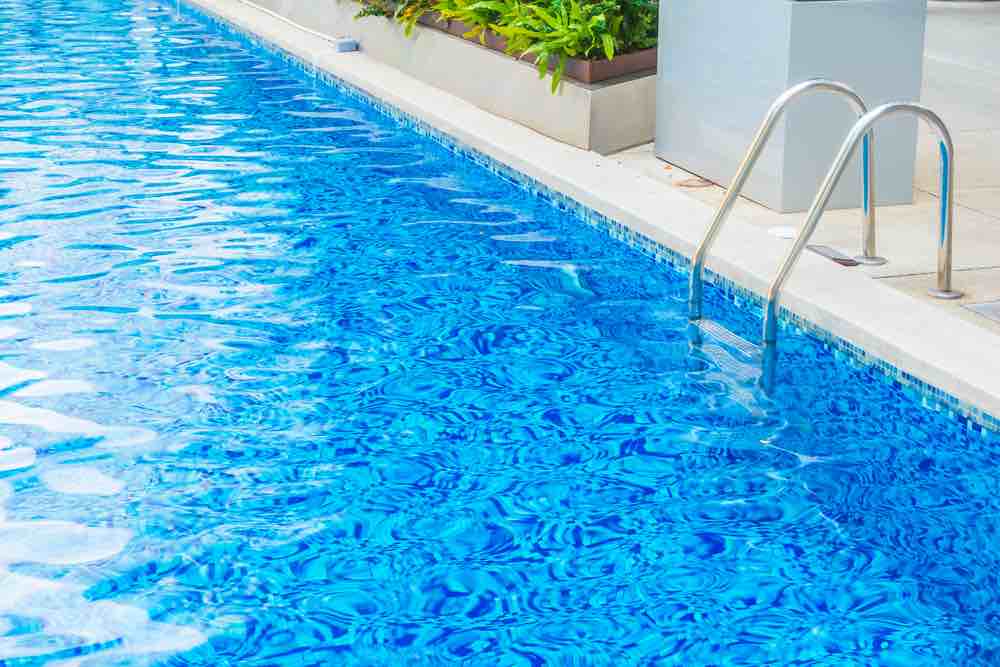 Fugas de agua en piscinas en La Torre Golf Resort